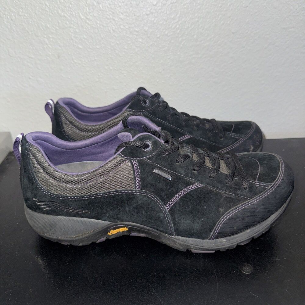 Dansko Paisley Waterproof Women's US 9 Wide EU 40 Black Suede Vibram Shoes